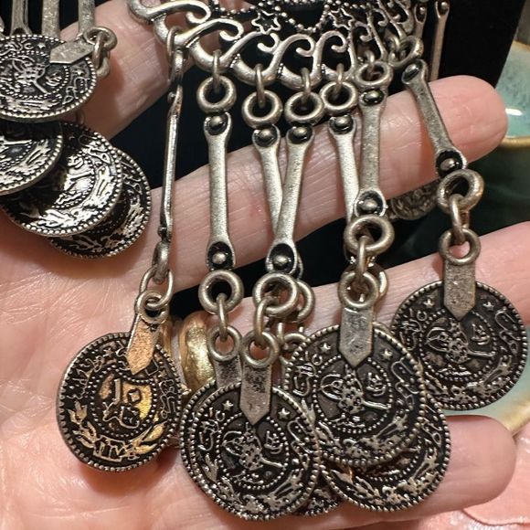 Vintage Middle Easter Tribal Coin Necklace - Picture 3 of 4
